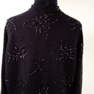 Vintage Angora Rabbit Hair women's Black Sweater Size 44 Lamsswool & Angora